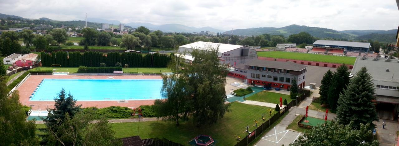 Alexandra Šport Hotel Púchov Exteriör bild